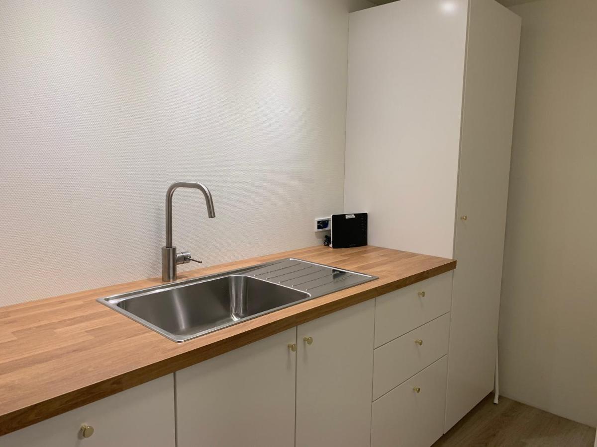 Spacious Apartment On N.P.Gota 8A, Klaksvík Exteriör bild